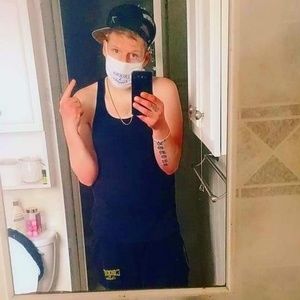 Meet your Posher, Dillon